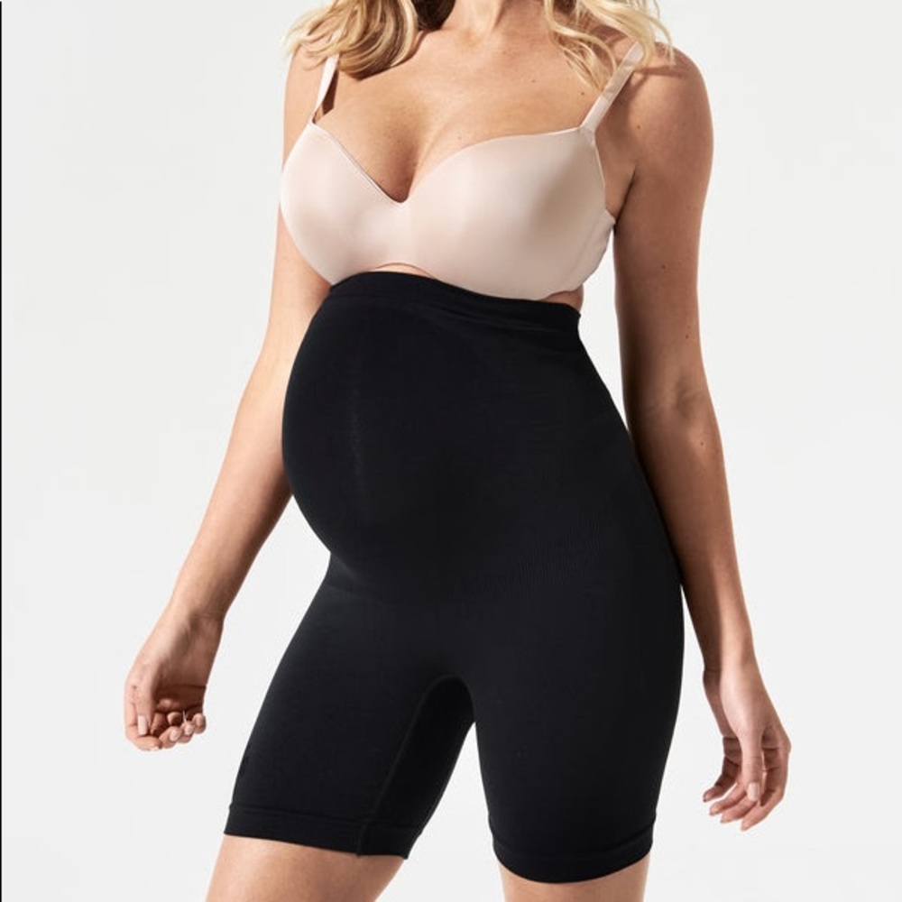 Set of 3 Blanqi maternity shorts